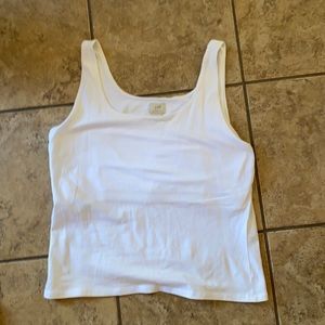 J Jill cropped tank top with built on shelf bra size L